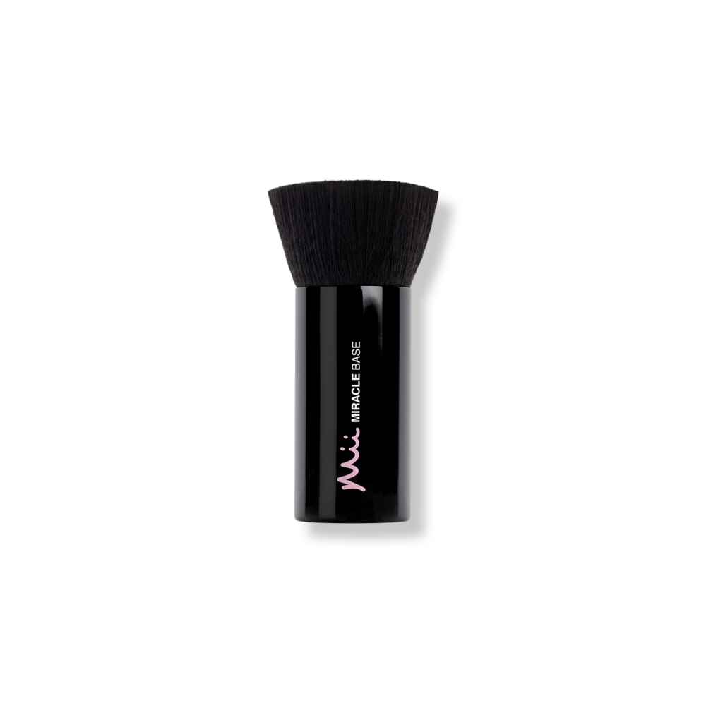 Mii Cosmetics Miracle Base Brush