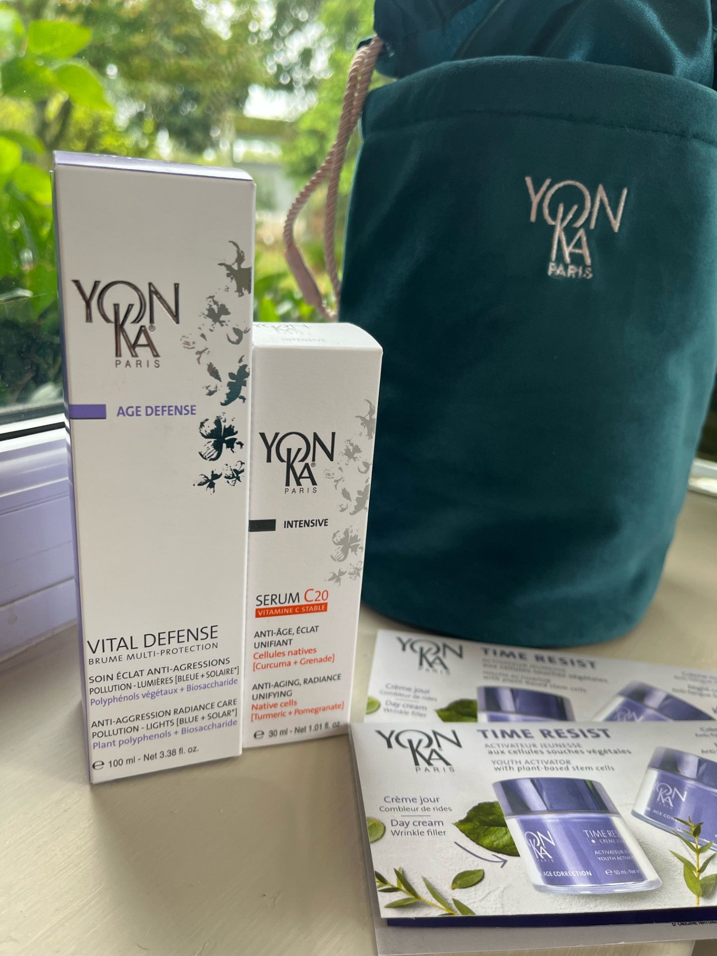 Yonka French Escape Set