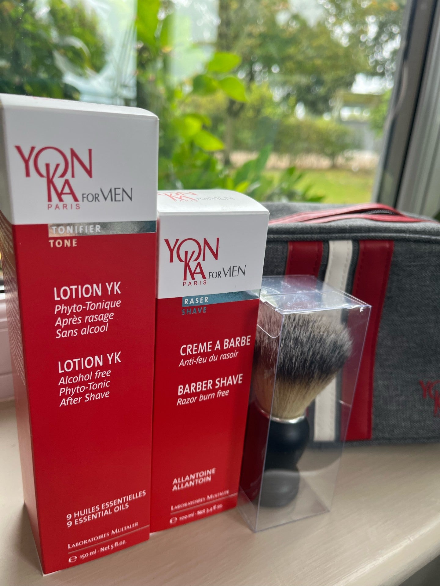 Yonka Men's Grooming Set